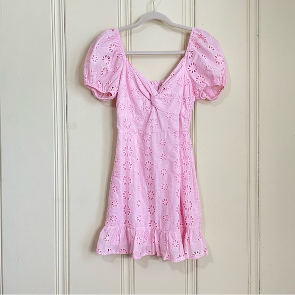 Hello Molly pink eyelet dress - Picture 2 of 4